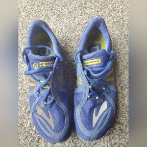 Brooks Pure Connect 2  shoe
